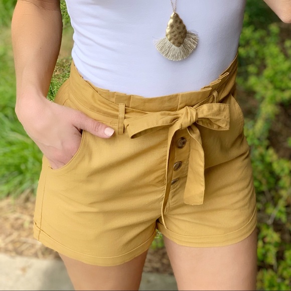 ✨LAST ONE✨Mustard Button up tie front shorts - Picture 3 of 5